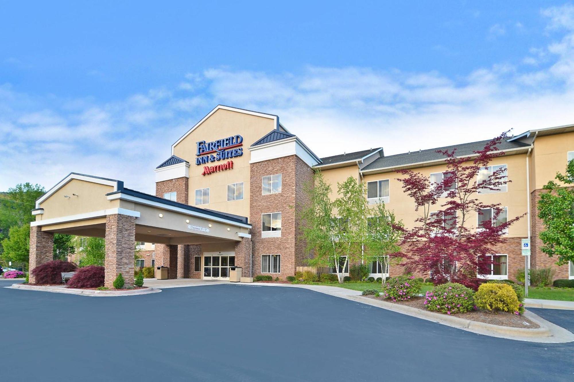Fairfield Inn & Suites Cherokee Exterior foto